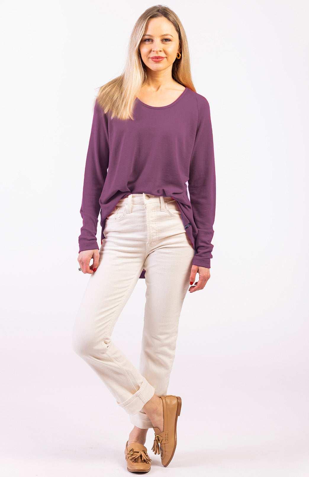 Soft Amethyst Purple Women&#39;s Merino Wool Long Sleeve Top with Raglan Sleeves
