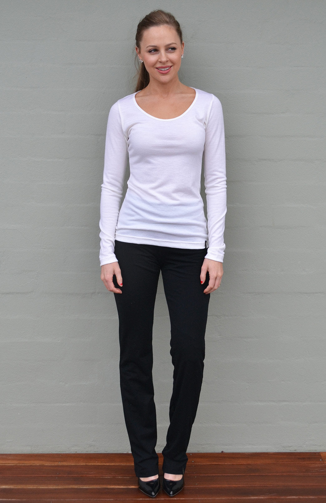 Ivory Women&#39;s Merino Wool Long Sleeve Fashion &amp;amp; Layering Top
