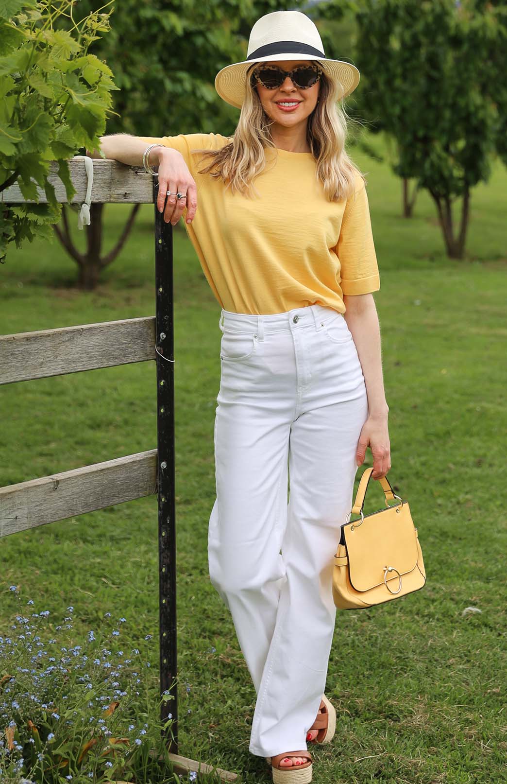 Bondi Lemon Yellow Women&#39;s Short Sleeve Classic Knitted Merino Wool Top
