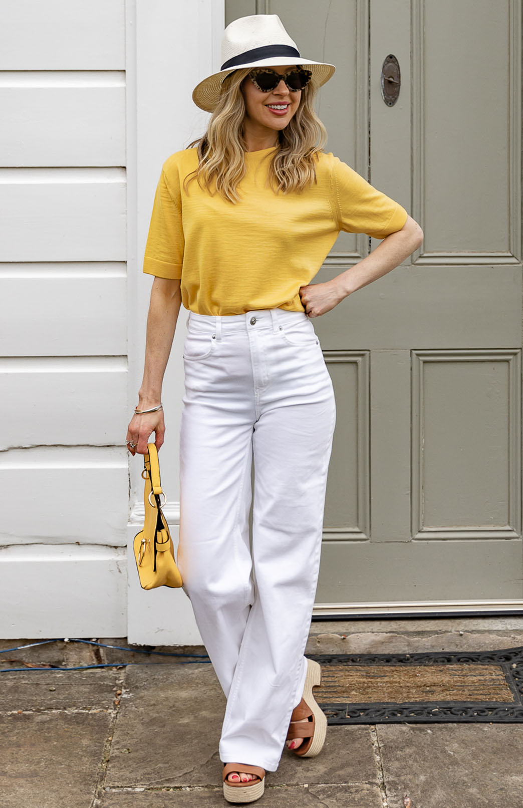 Bondi Lemon Yellow Women&#39;s Short Sleeve Classic Knitted Merino Wool Top
