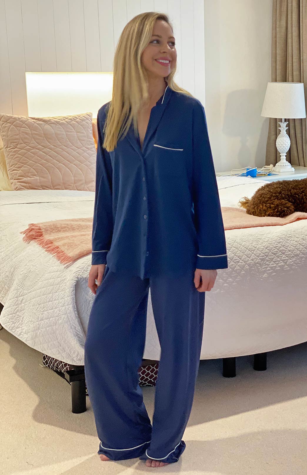 https://www.smittenmerino.com/cdn/shop/products/triple-pyjama-set-2020-indigo-blue-00_1200x.jpg?v=1692958392