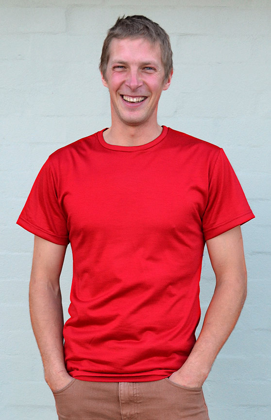 Short Sleeved Crew Neck T Shirt 170g Men S Flame Red Pure Merino Wool Lightweight Short